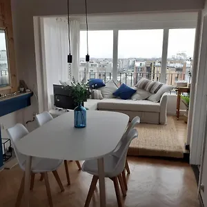 gezellig-centraal-gelegen-penthouse-oostende.ostend-hotel.net/
